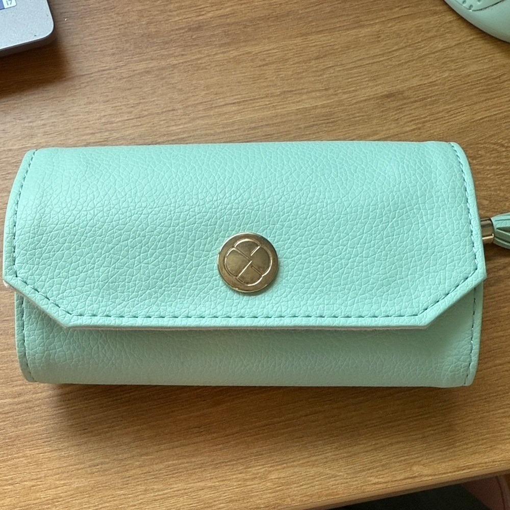 Vlando Travel Jewelry Roll Organizer Mint‎ Green Pebble Faux Leather Case Pouch